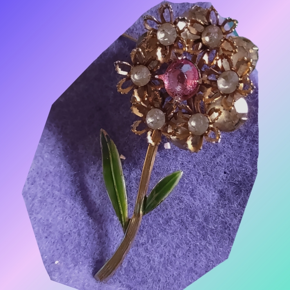 Vintage Rhinestone & Enamel Flower Brooch - Picture 13 of 16